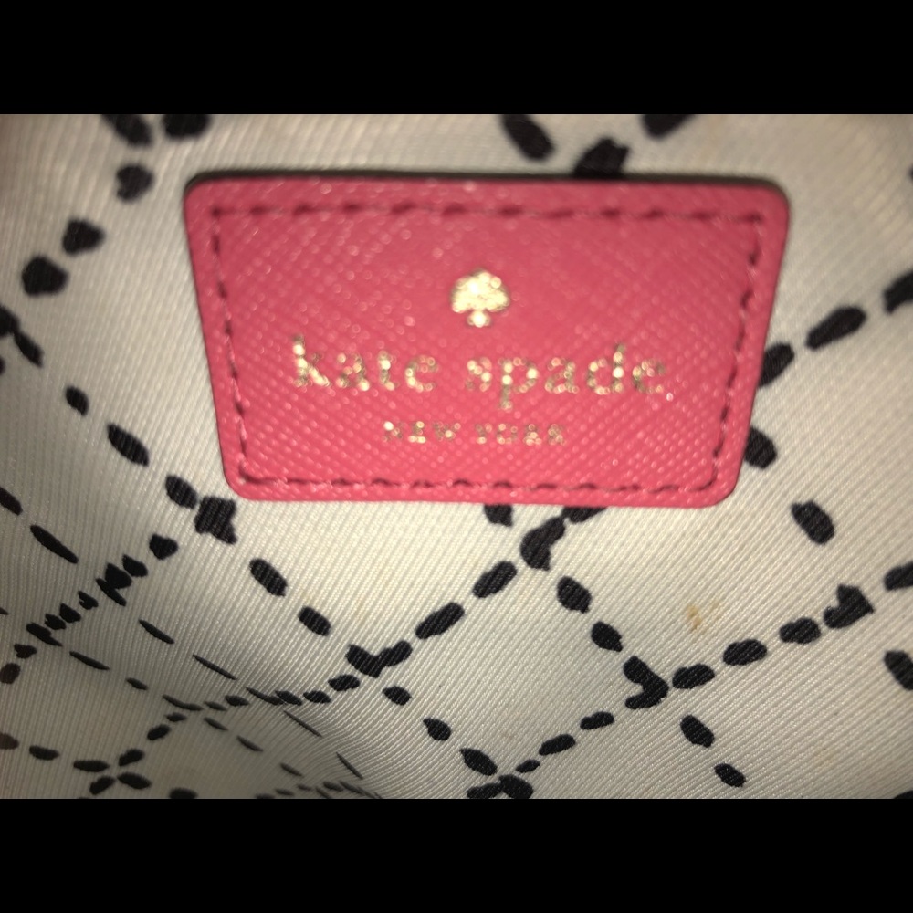 Kate Spade Tote - Picture 2 of 4